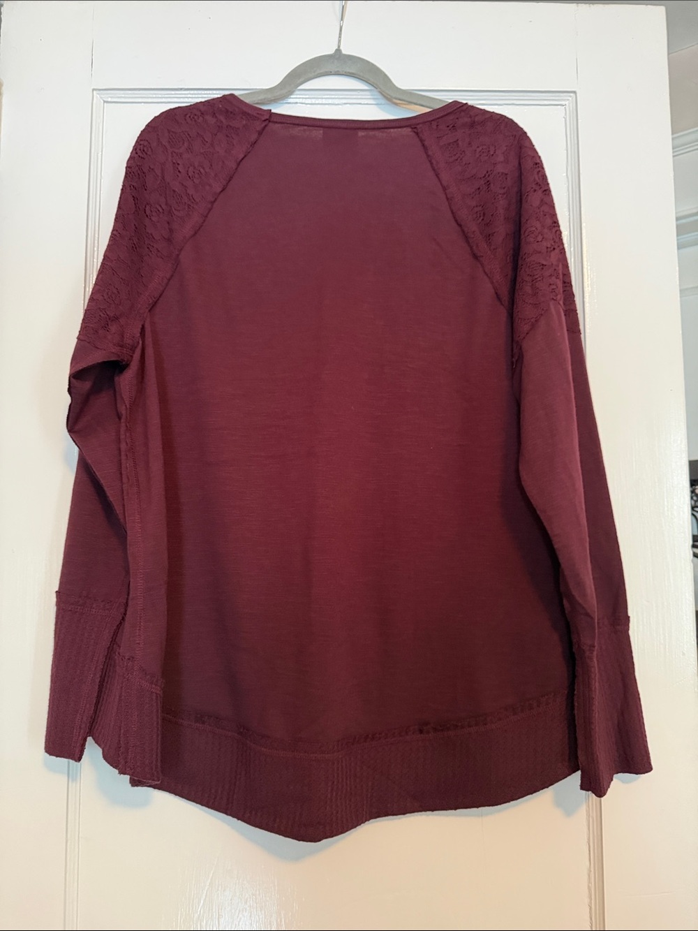 Knox Rose Burgundy Lace-Shoulder Long Sleeve Pullover - Picture 4 of 7
